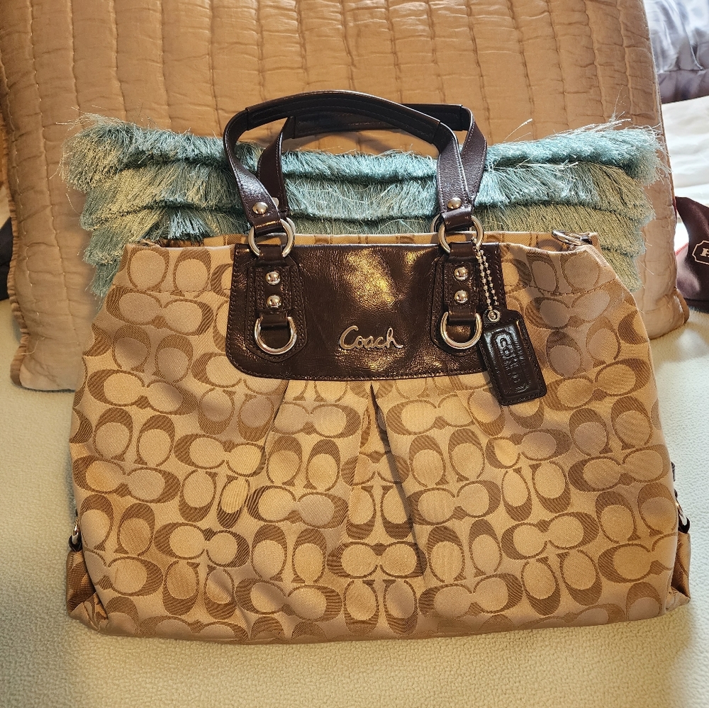 Coach purse